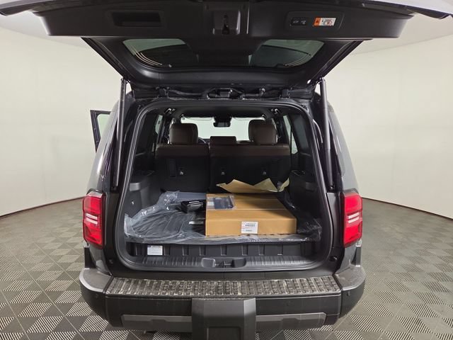 New 2027 Toyota Land Cruiser AWD/4WD image 32