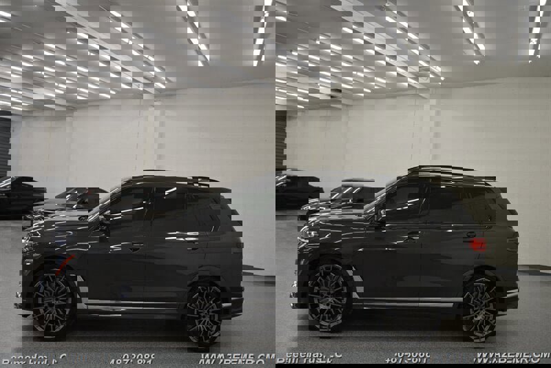 Used 2022 BMW ALPINA XB7 image 5