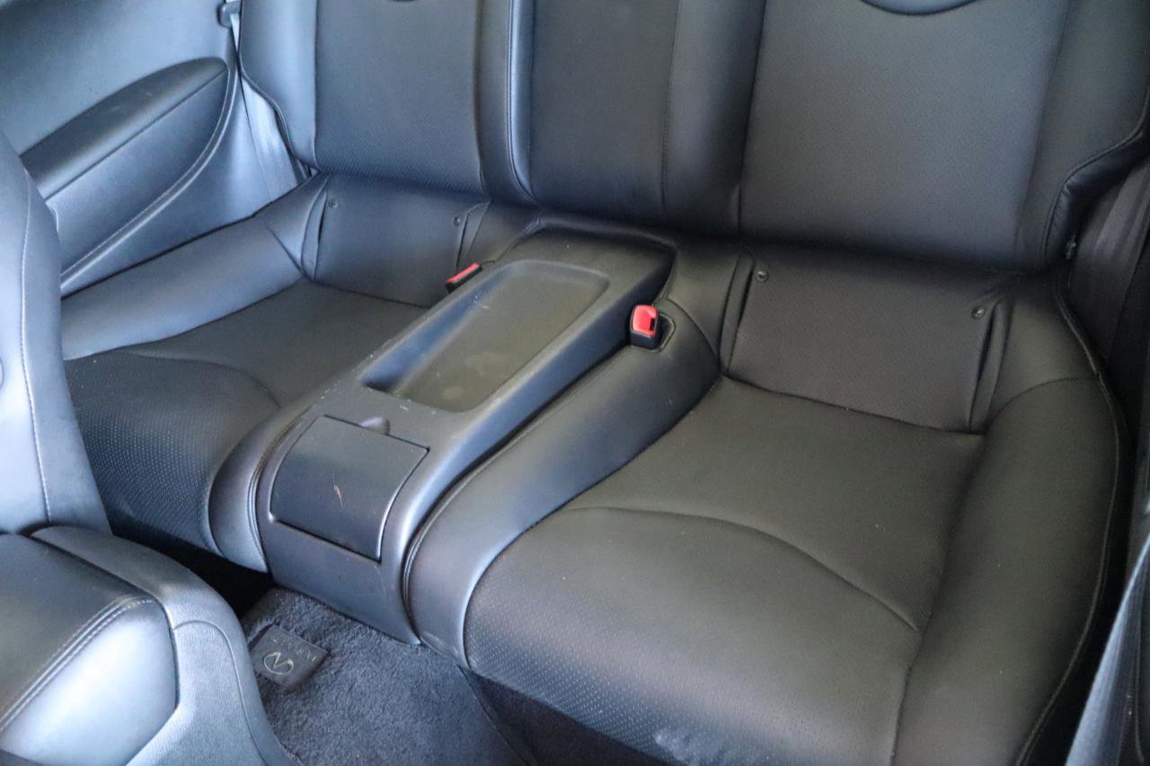 Used 2014 INFINITI Q60 Journey w/ Premium Package RWD image 29