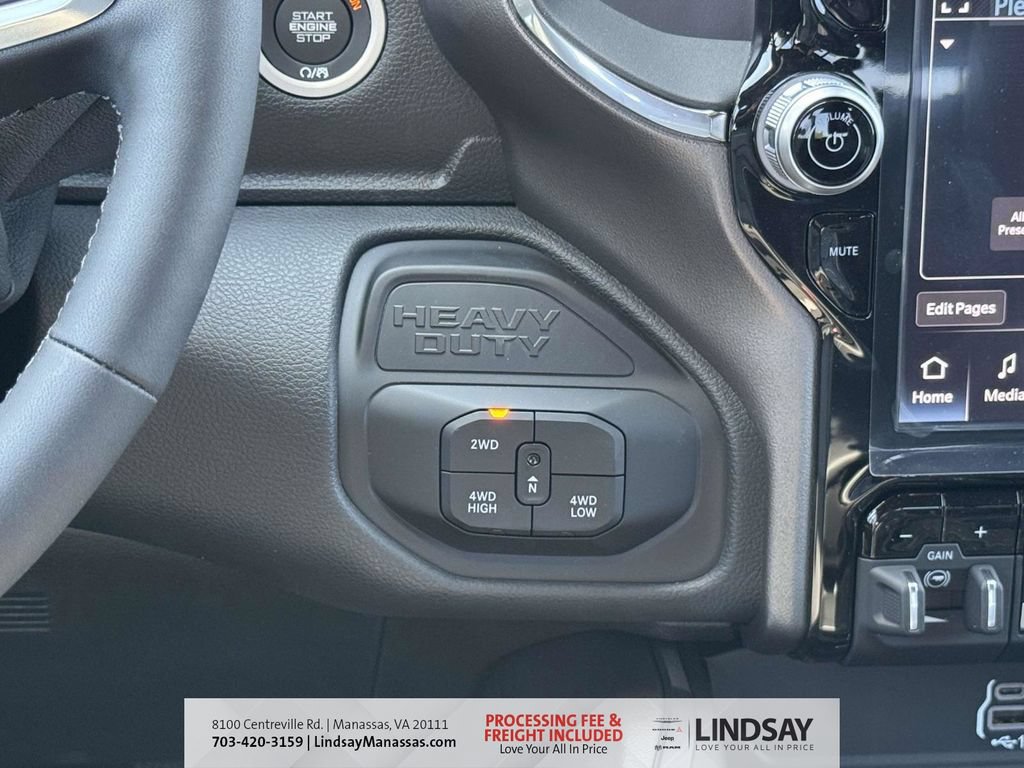 New 2026 RAM 2500 Laramie AWD/4WD image 25