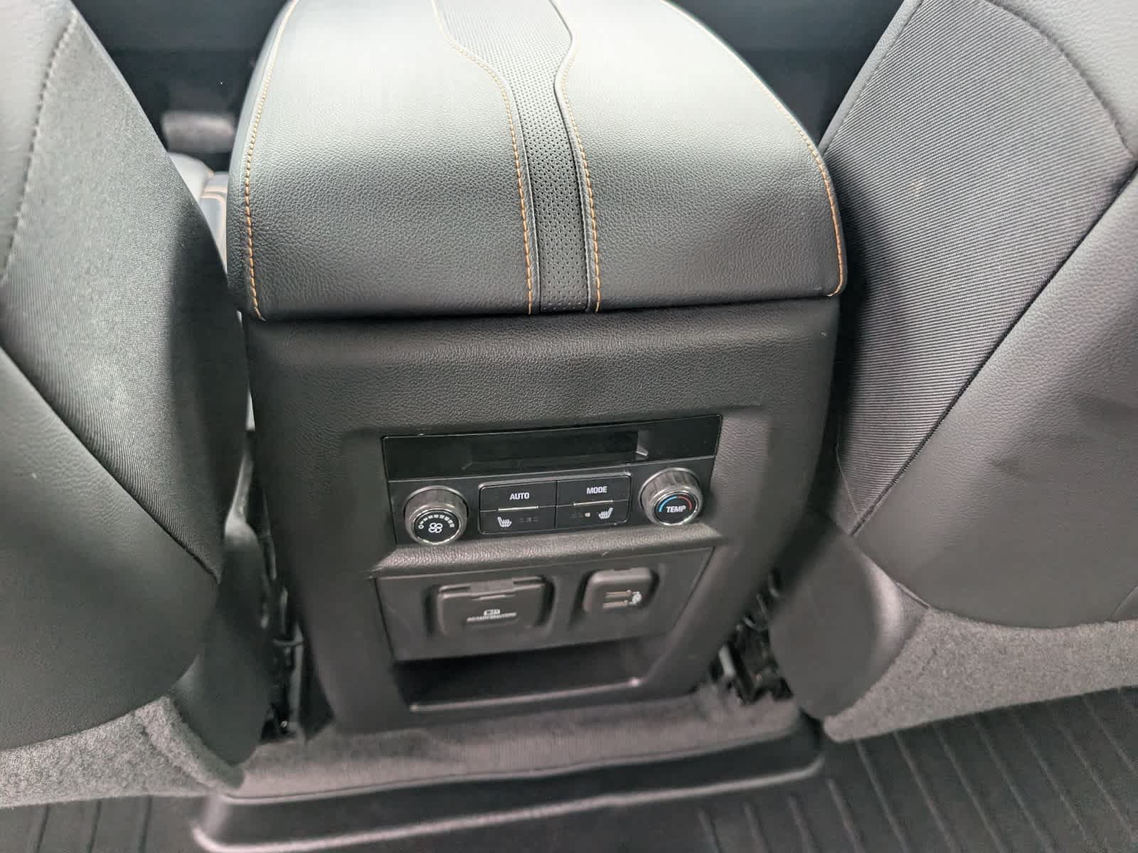 Used 2020 Chevrolet Traverse Premier AWD/4WD image 20