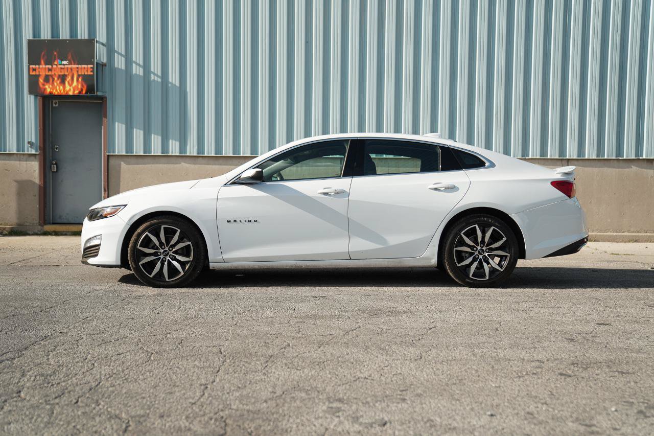 Used 2022 Chevrolet Malibu RS FWD image 10