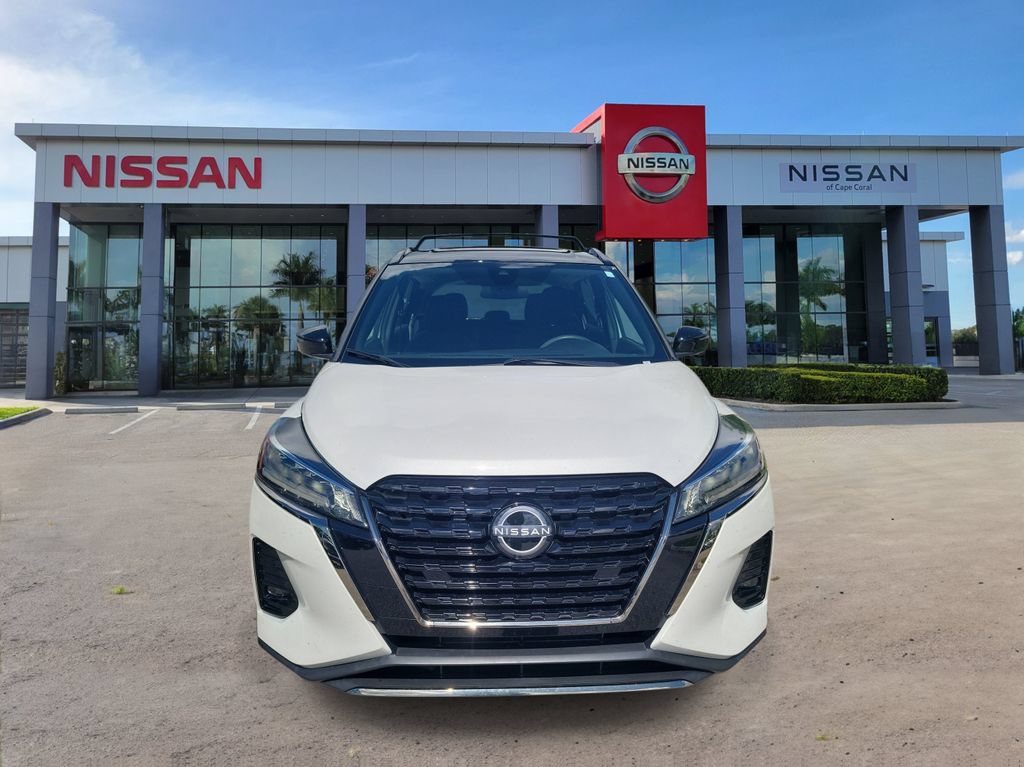 Used 2024 Nissan Kicks SR FWD image 6