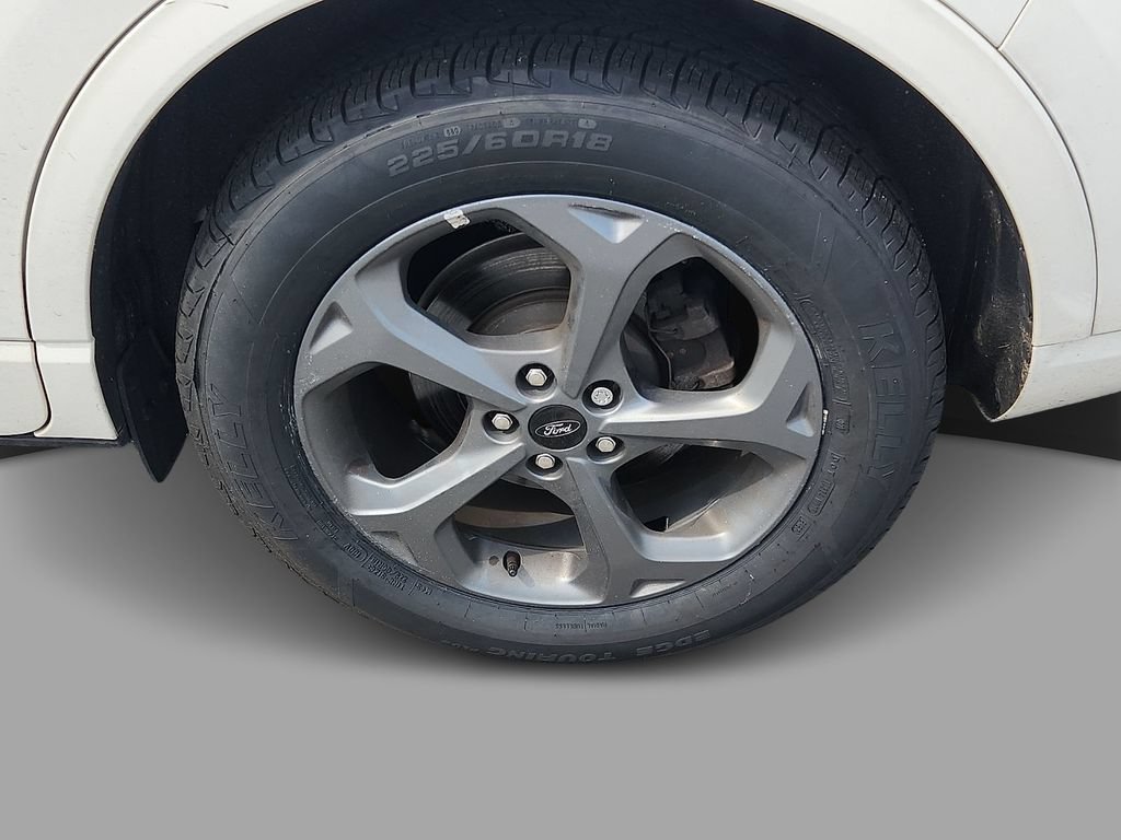 Used 2023 Ford Escape ST-Line w/ Tech Pack #1 AWD/4WD image 8