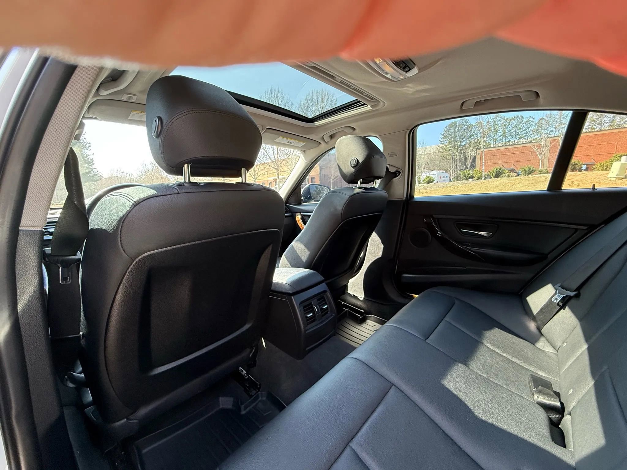 Used 2015 BMW 320i Sedan RWD image 15