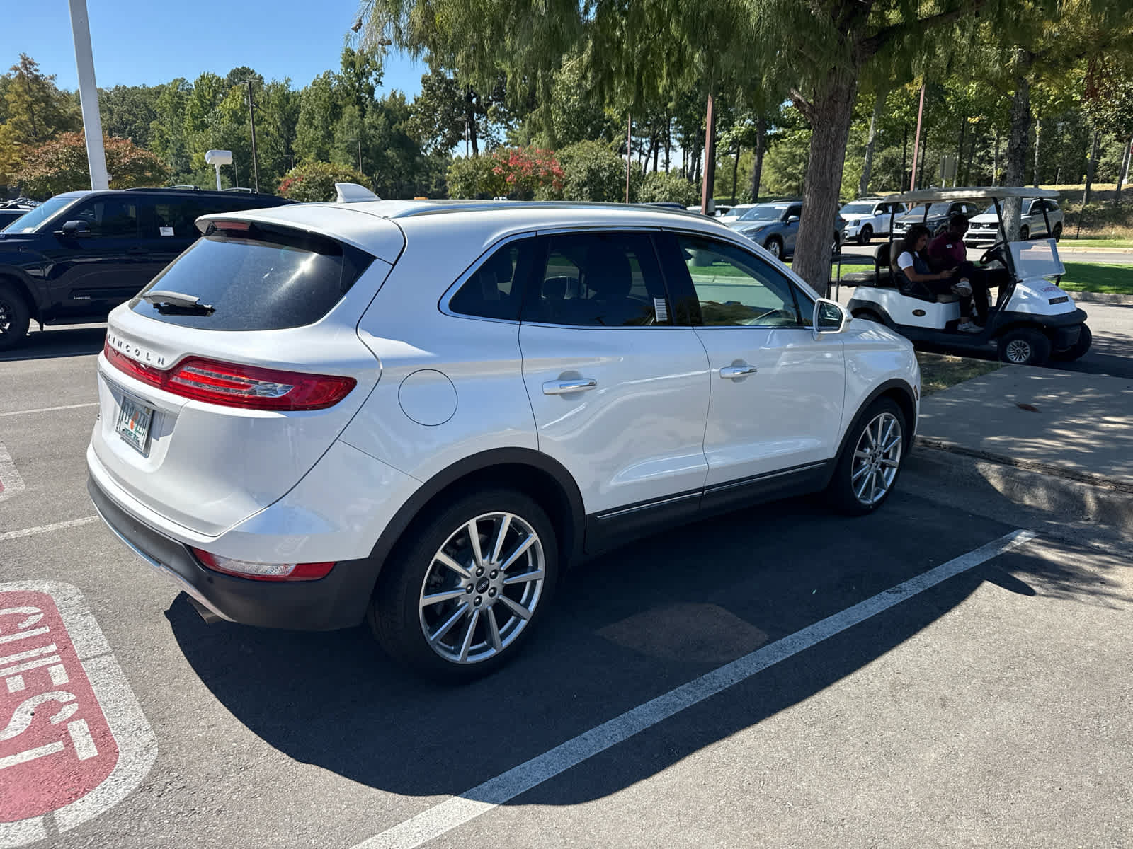 Used 2019 Lincoln MKC Reserve w/ MKC Technology Package FWD image 4
