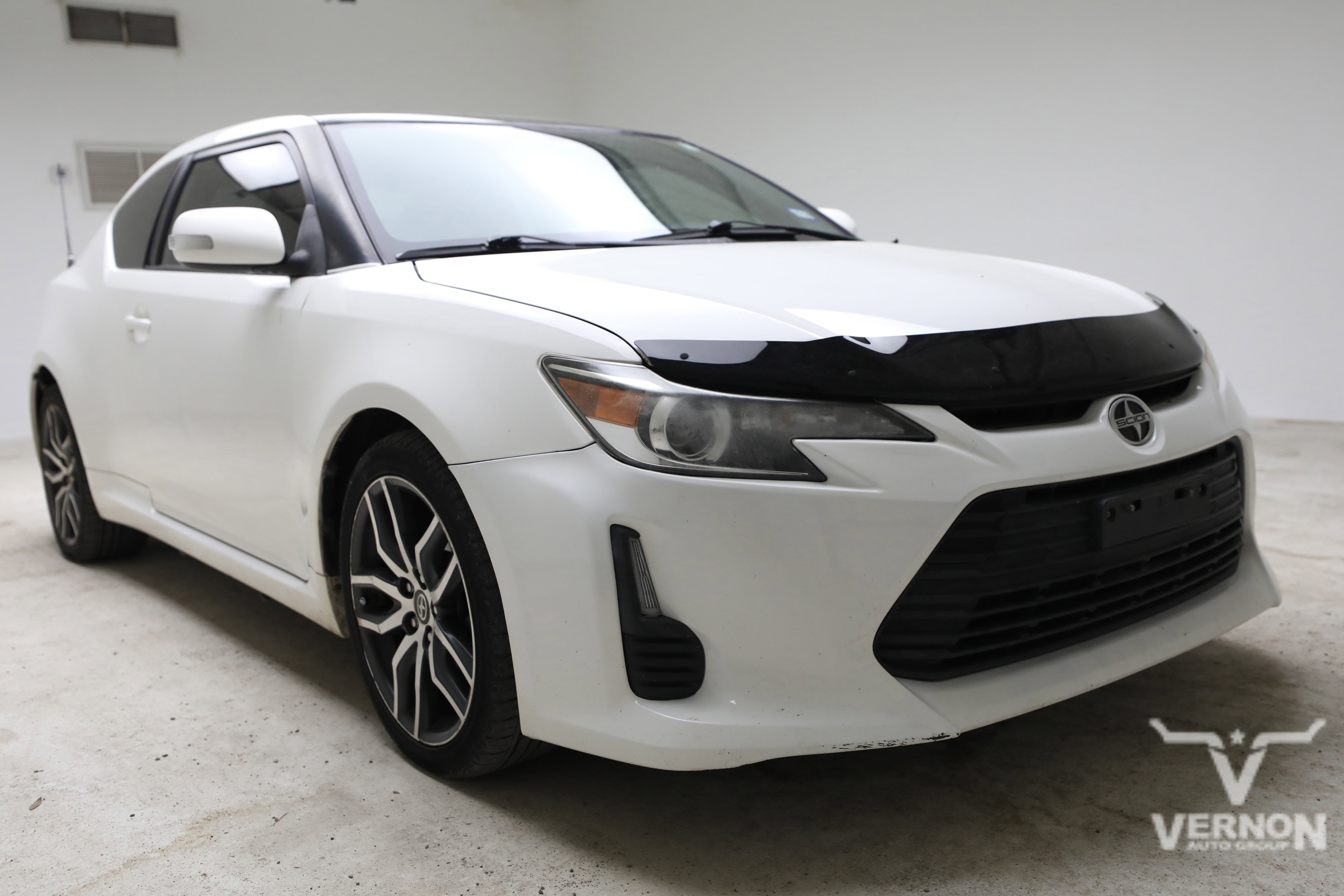 Used 2014 Scion tC FWD image 6