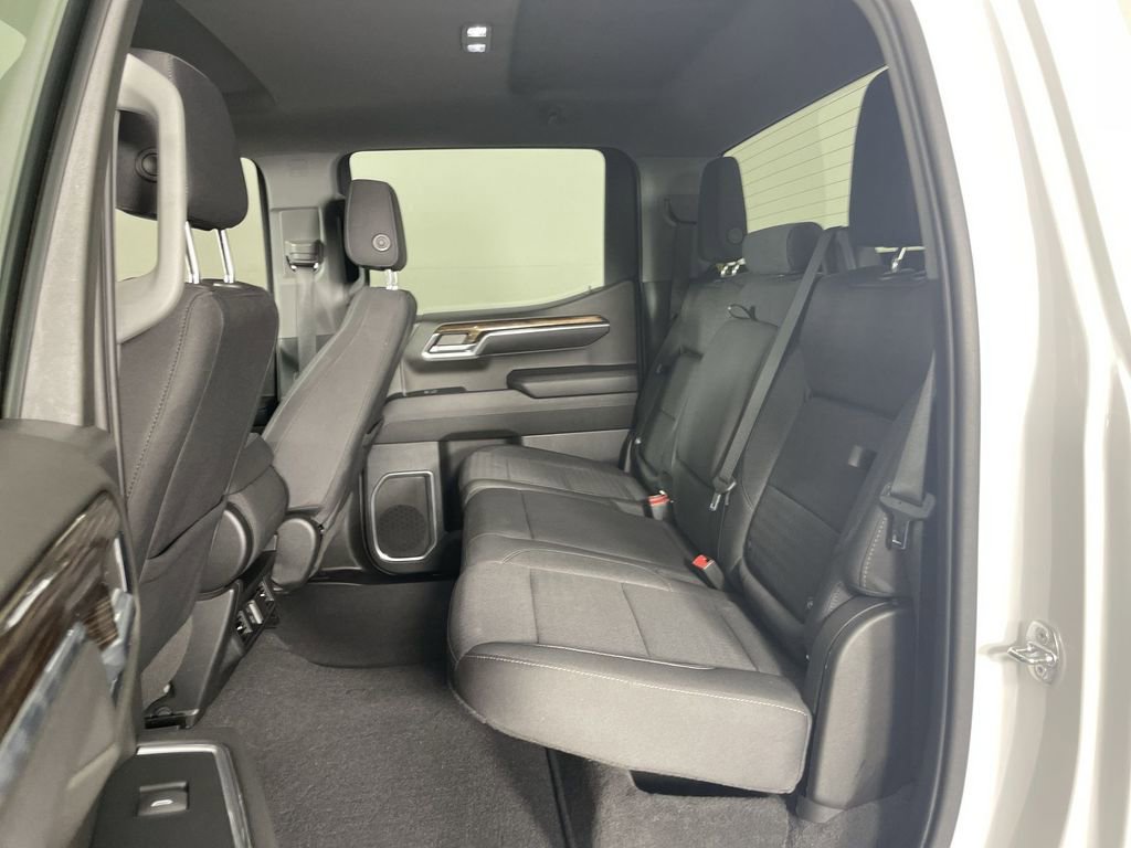Used 2023 GMC Sierra 1500 Elevation image 25