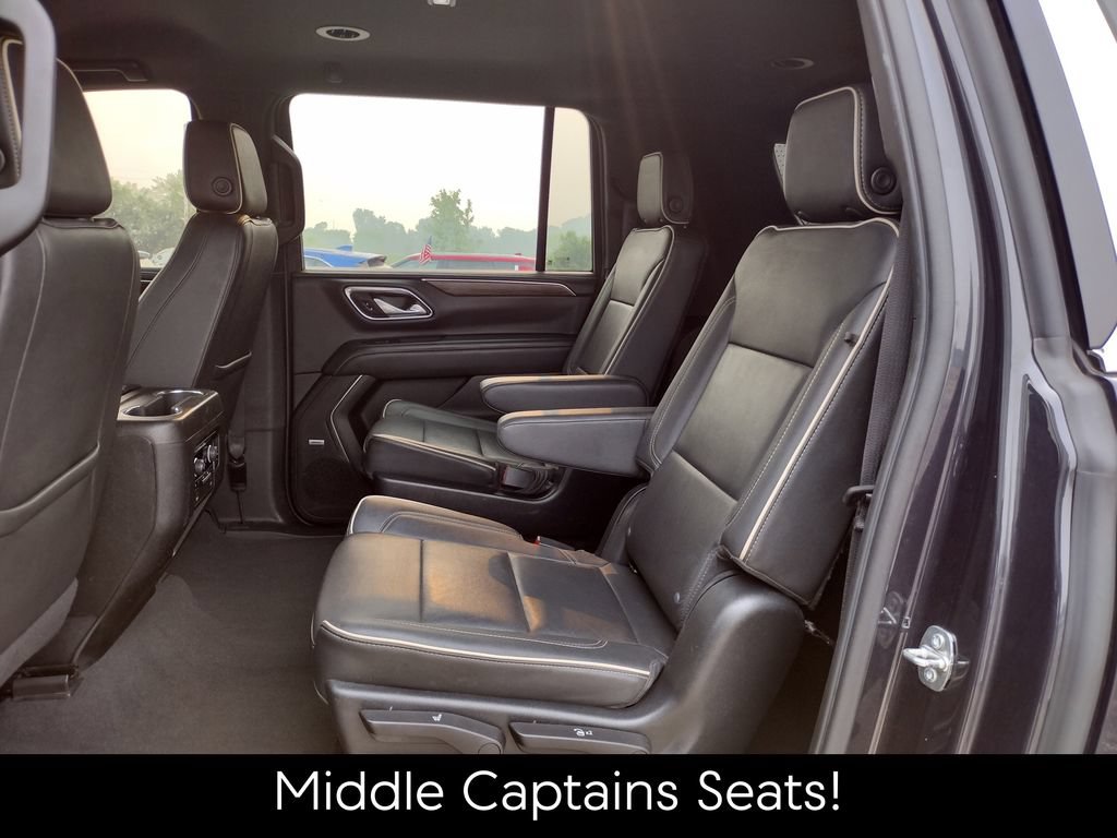 Used 2022 Chevrolet Suburban Premier AWD/4WD image 8