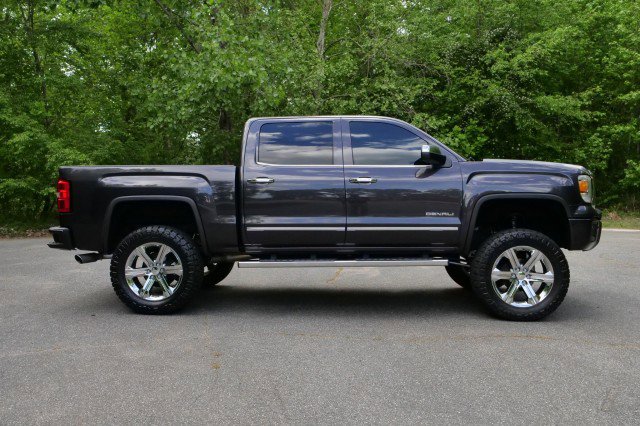Used 2015 GMC Sierra 1500 Denali w/ Driver Alert Package image 49
