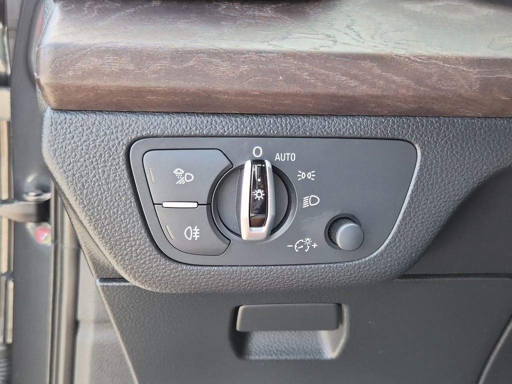 Used 2018 Audi Q5 2.0T Premium Plus w/ Premium Plus Package image 25