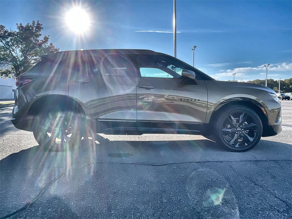 Used 2019 Chevrolet Blazer RS w/ Sun and Wheels Package image 9