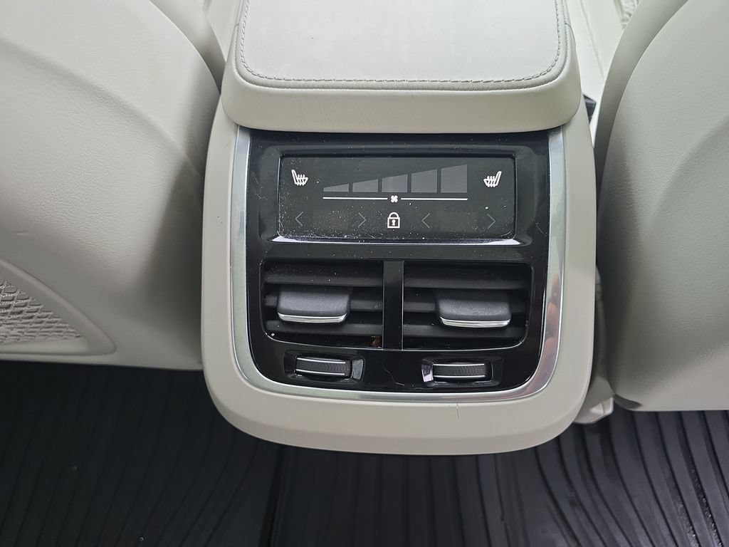 Used 2019 Volvo XC90 T6 Inscription w/ Advanced Package AWD/4WD image 21