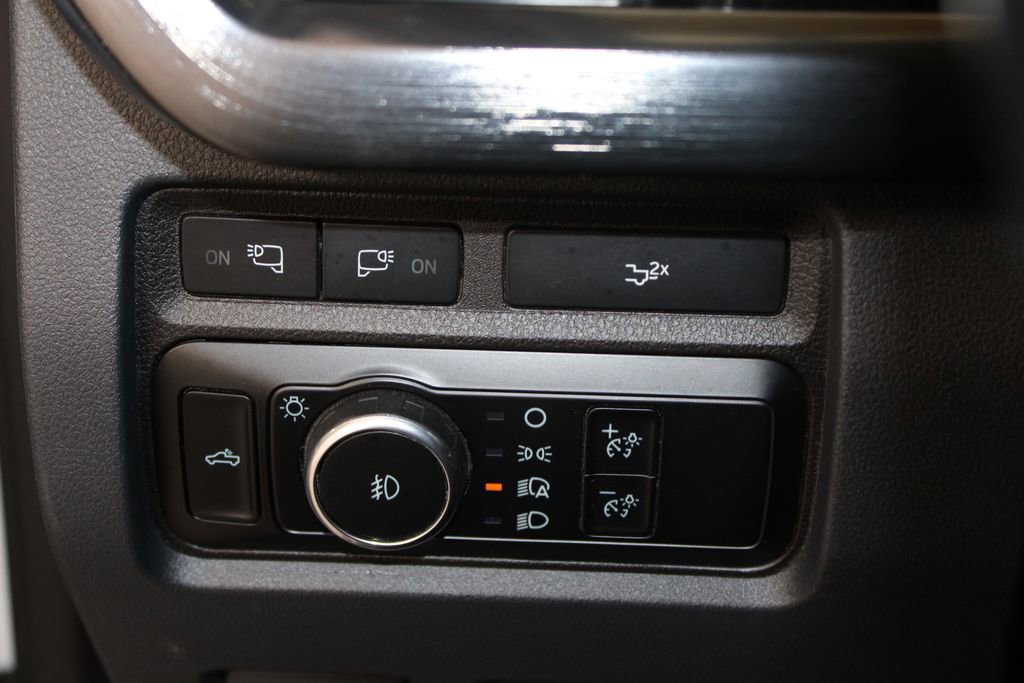 Used 2024 Ford F250 Lariat image 45