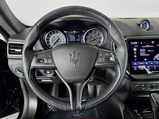 Used 2021 Maserati Ghibli S image 12