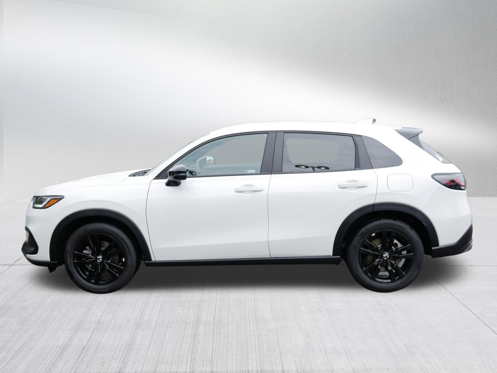 Certified 2027 Honda HR-V Sport image 4
