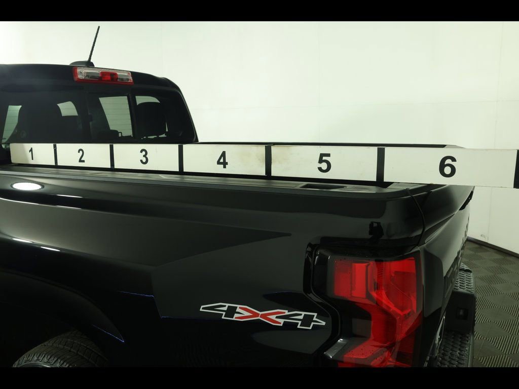 Used 2025 Chevrolet Colorado W/T w/ WT Custom Package image 16