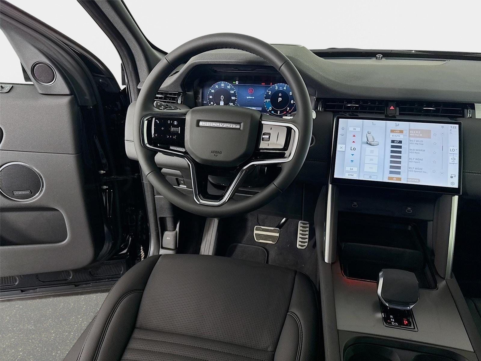 New 2026 Land Rover Discovery Sport Landmark AWD/4WD image 25