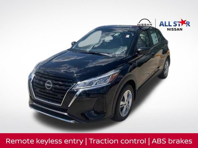 New 2025 Nissan Kicks Play S
