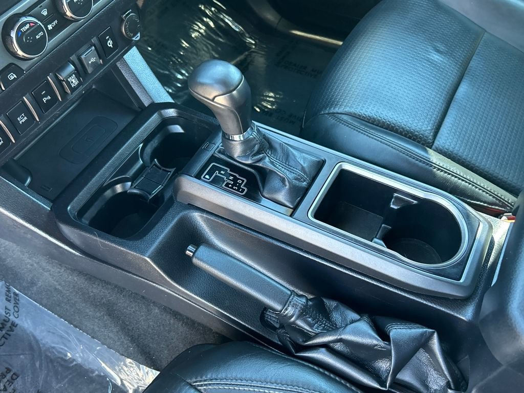 Used 2020 Toyota Tacoma TRD Off-Road w/ TRD Premium Off Road Package image 15