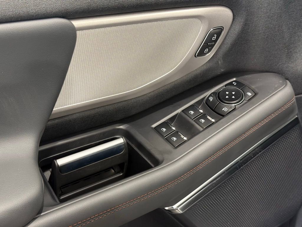 New 2025 Ford Expedition Max Active image 19