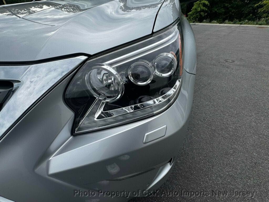 Used 2019 Lexus GX 460 Premium AWD/4WD image 18