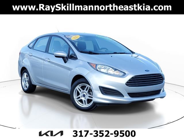 Used 2017 Ford Fiesta SE image 1
