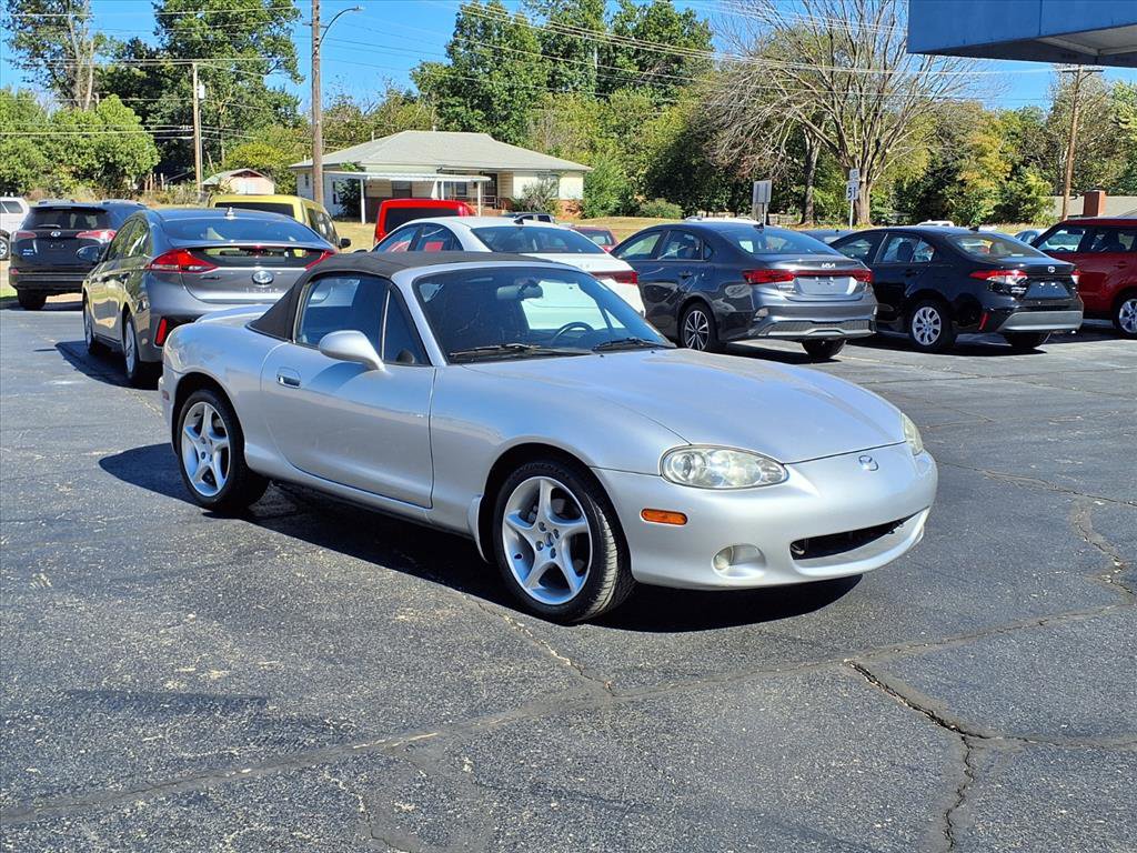 Used 2003 MAZDA MX-5 Miata LS image 1