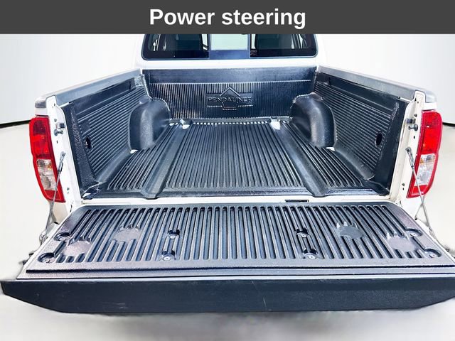 Used 2018 Nissan Frontier SV image 11