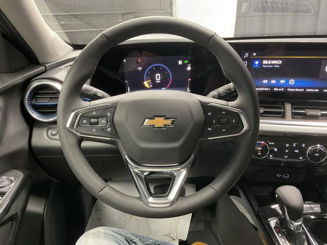 New 2026 Chevrolet Trax LT w/ Driver Confidence Package image 16