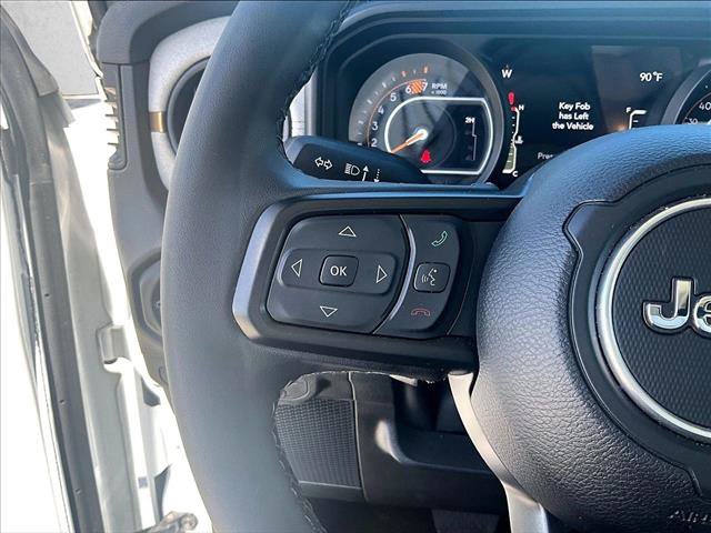 Used 2025 Jeep Wrangler Unlimited Sport AWD/4WD image 20