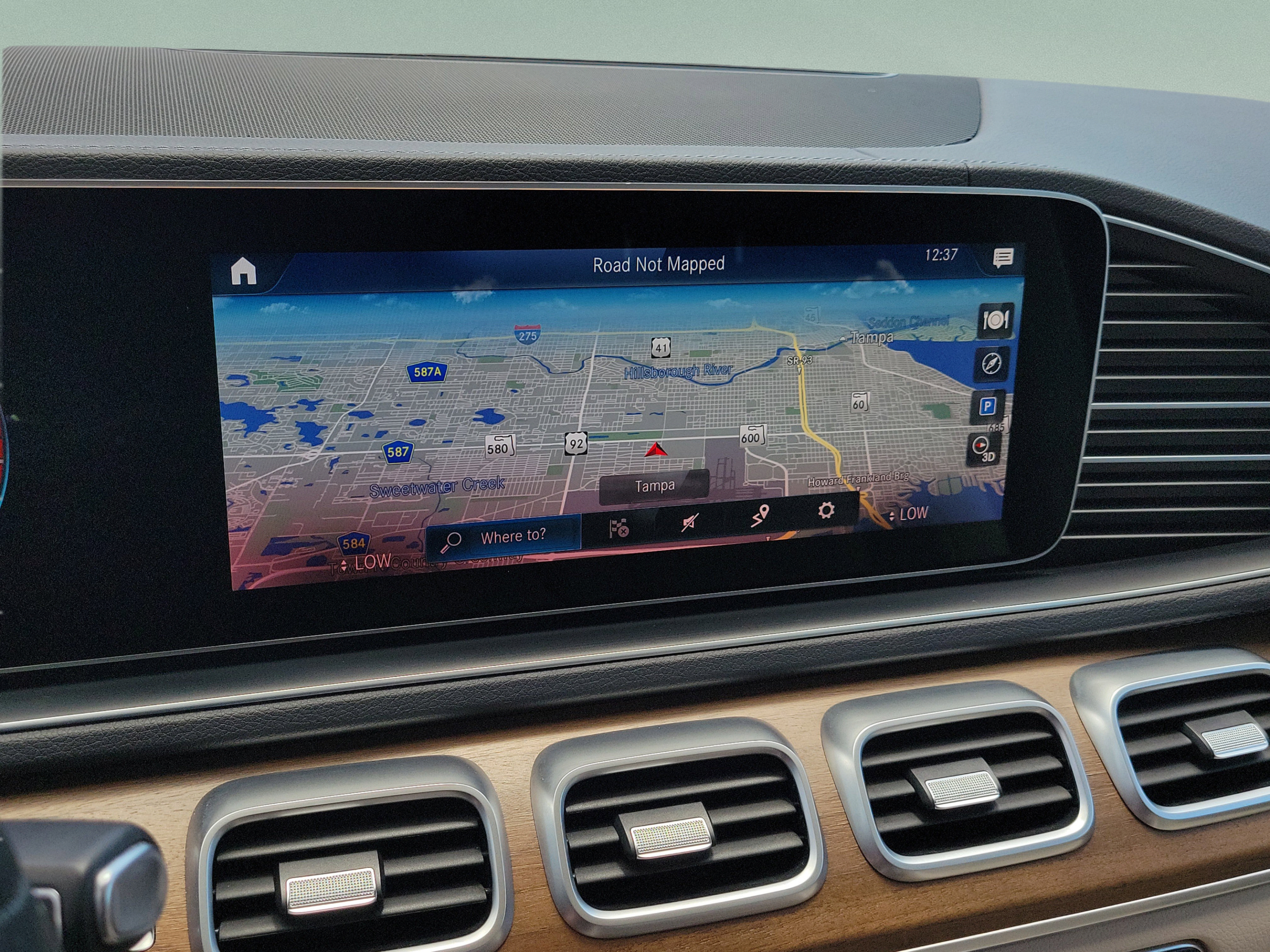 Used 2023 Mercedes-Benz GLS 450 4MATIC image 22
