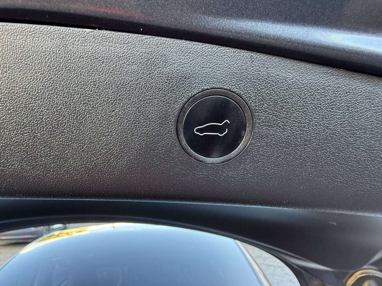 Used 2023 Tesla Model 3 Standard Range RWD image 25