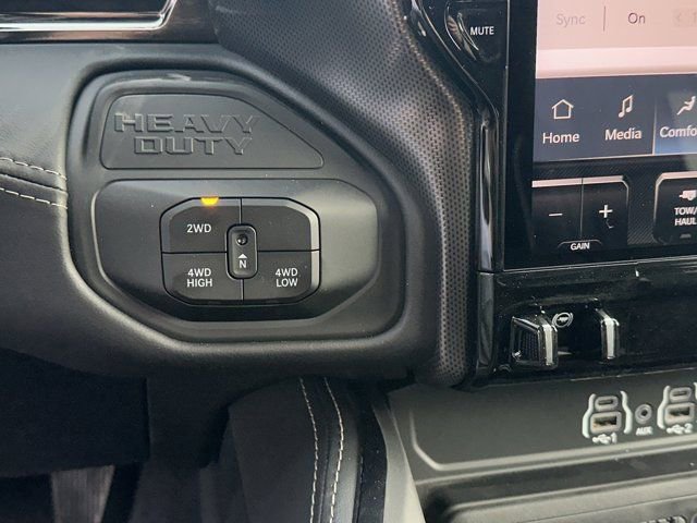 New 2026 RAM 3500 Limited image 28