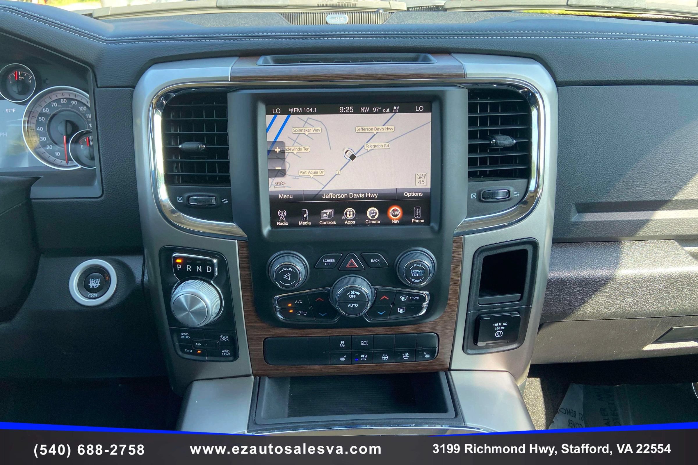 Used 2016 RAM 1500 Laramie w/ Convenience Group AWD/4WD image 17