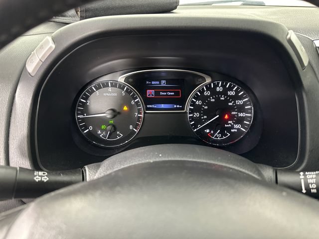 Used 2018 Nissan Pathfinder SV w/ SV Tech Package AWD/4WD image 26