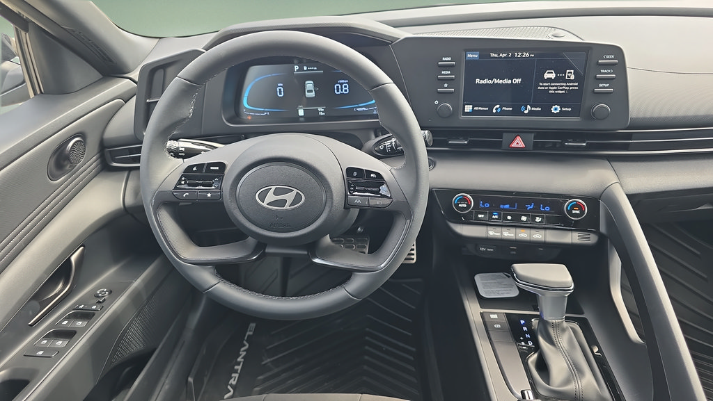 New 2026 Hyundai Elantra Sport FWD image 25