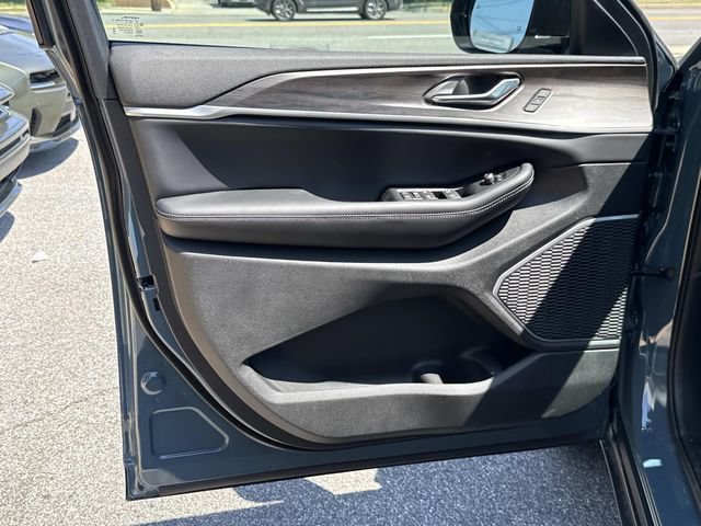 New 2026 Jeep Grand Cherokee L Limited AWD/4WD image 28