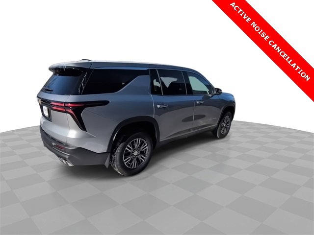 Used 2024 Chevrolet Traverse LS image 8