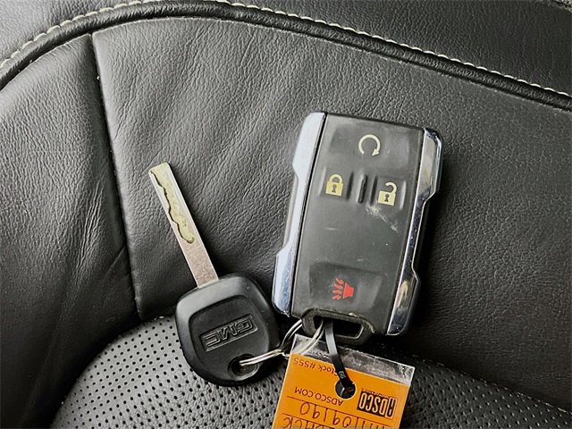 Used 2021 GMC Canyon Denali image 29