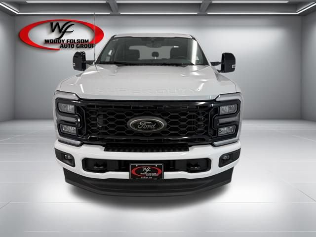 New 2026 Ford F250 4x4 Crew Cab Super Duty image 2