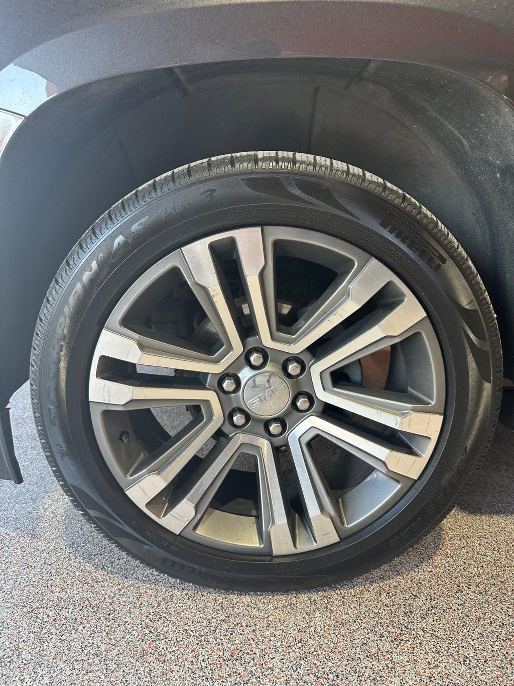 Used 2018 GMC Yukon Denali w/ Denali Ultimate Package image 9