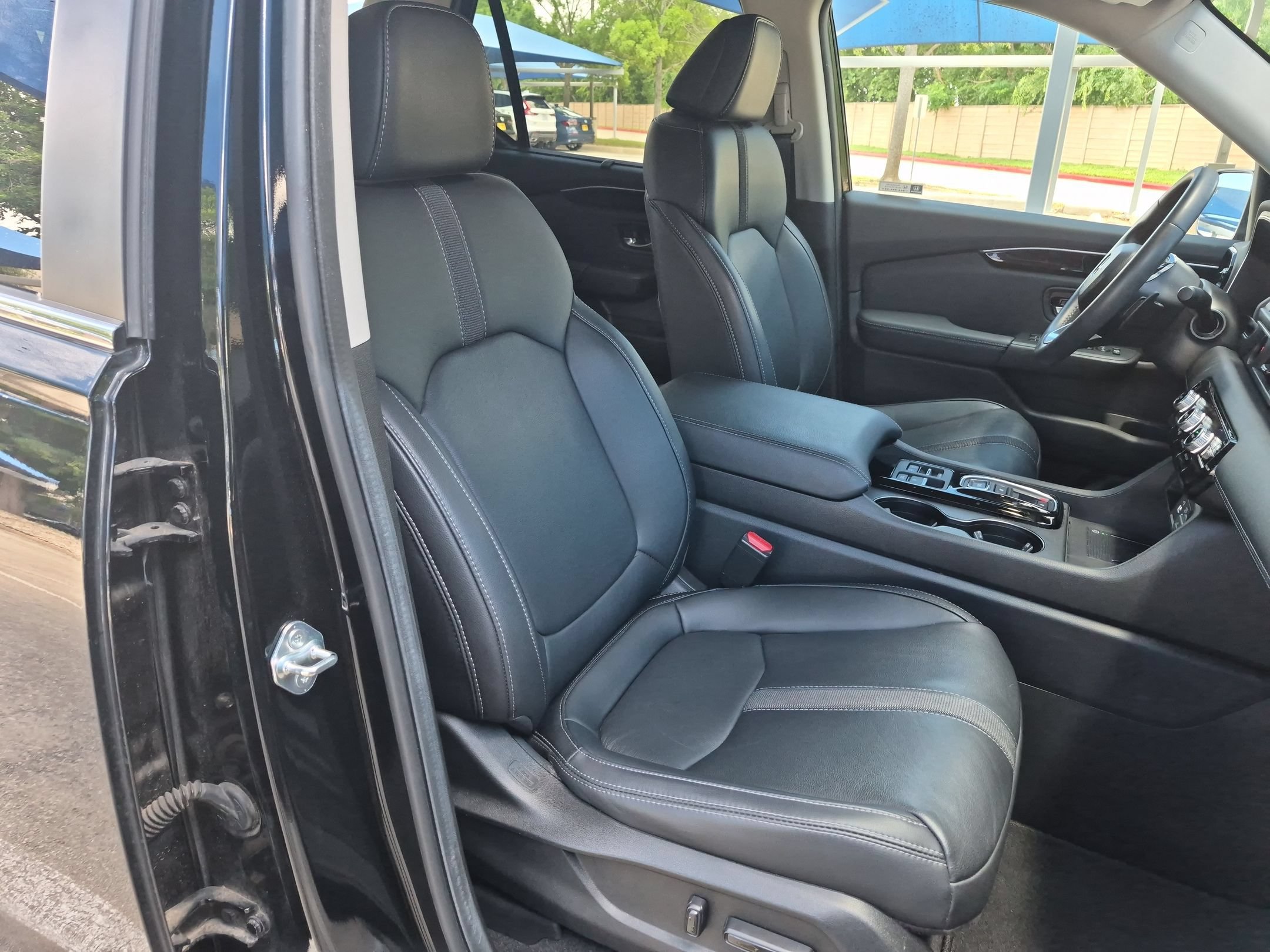 Used 2024 Honda Pilot EX-L image 27