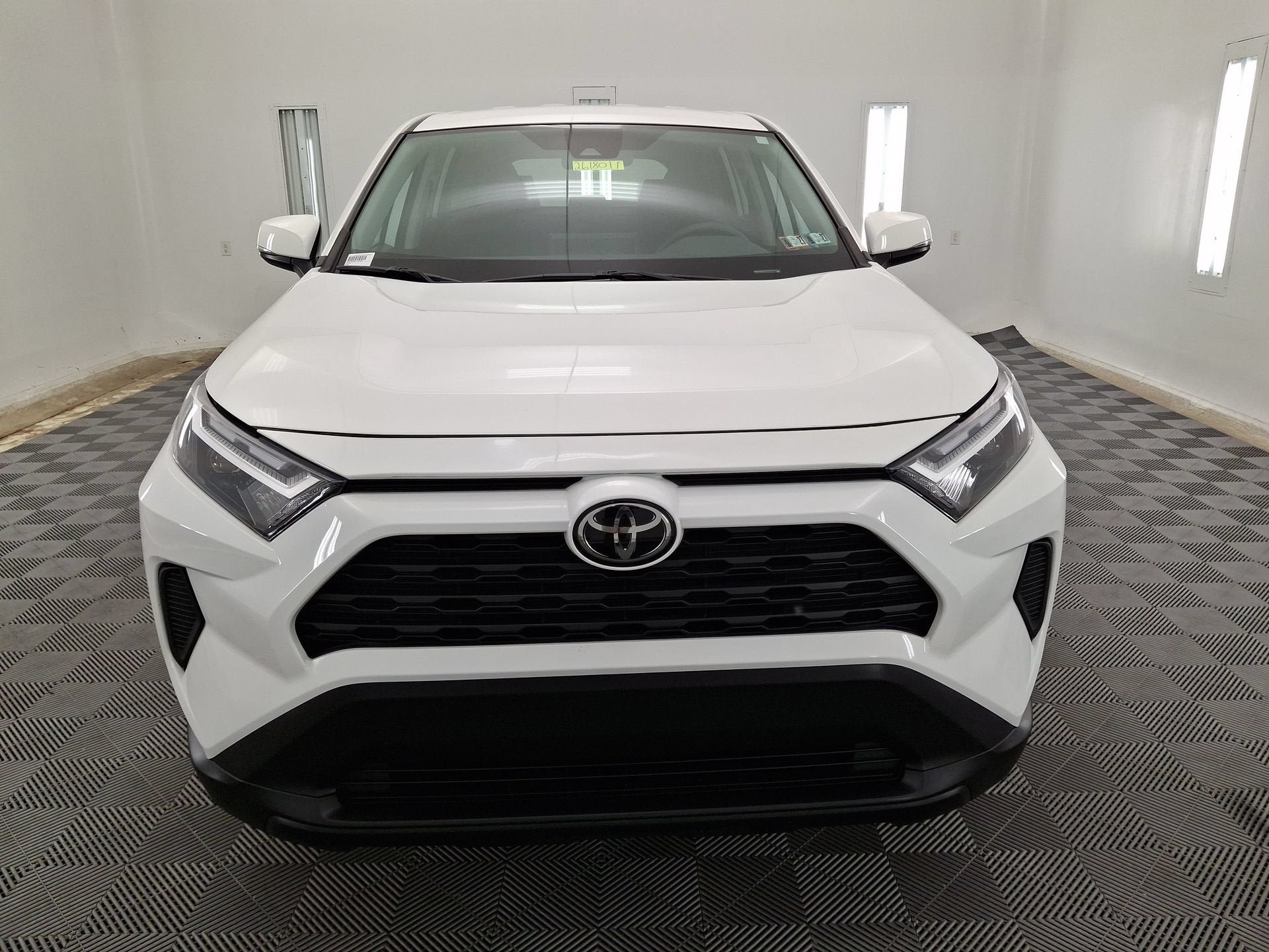 Certified 2023 Toyota RAV4 LE AWD/4WD image 28