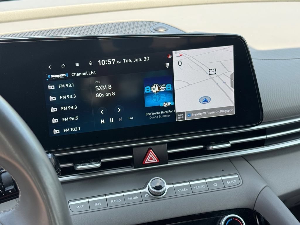 Used 2025 Hyundai Elantra SEL FWD image 31