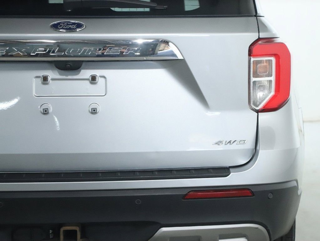 Used 2022 Ford Explorer XLT w/ Equipment Group 202A image 49