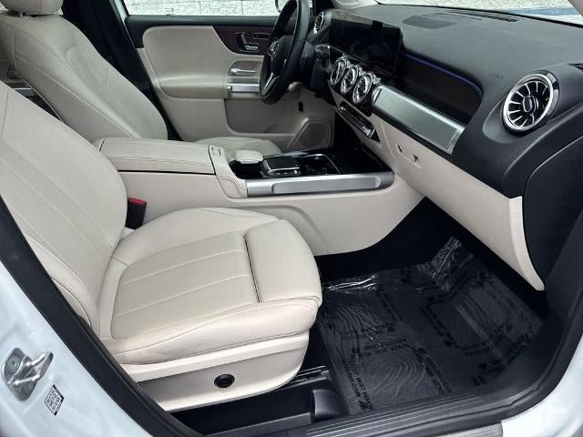 Used 2023 Mercedes-Benz GLB 250 image 13