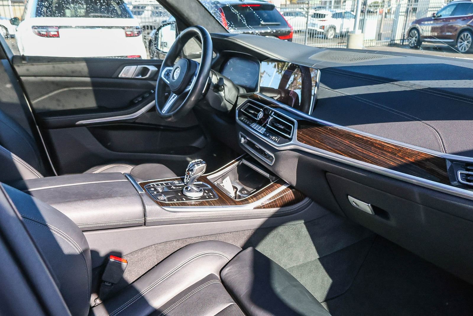 Used 2019 BMW X7 xDrive40i w/ M Sport Package image 17