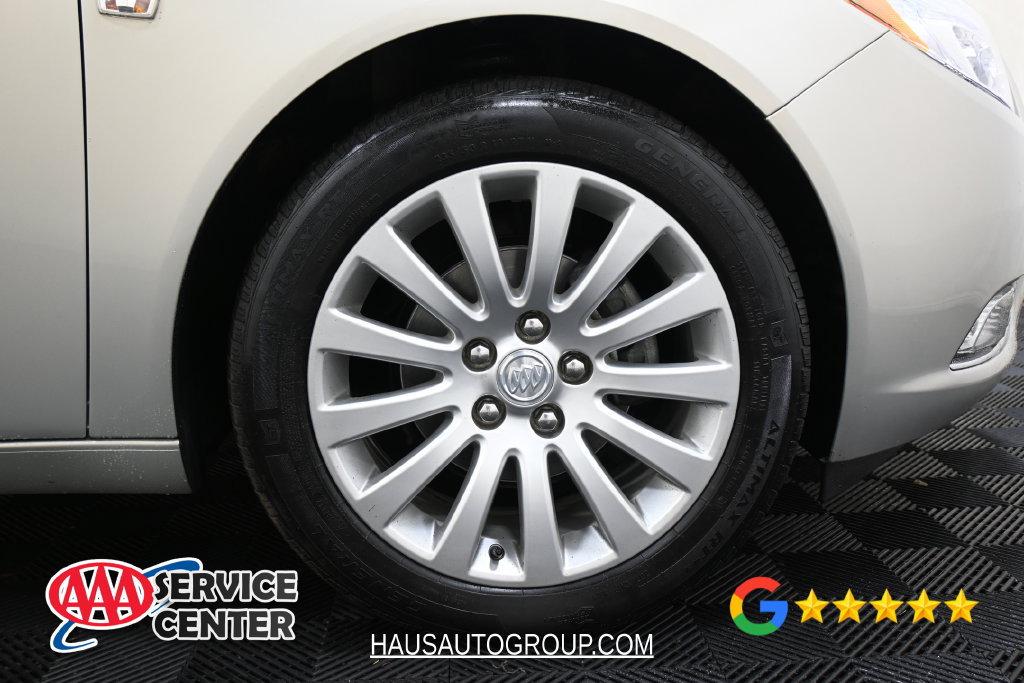 Used 2011 Buick Regal CXL w/ RL3 Preferred Equipment Group FWD image 32