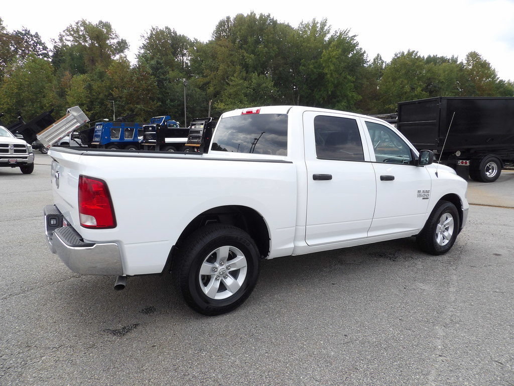 Used 2022 RAM 1500 Classic SLT RWD image 8